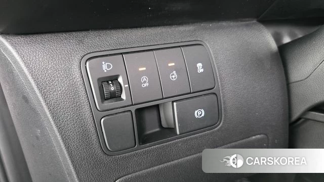 Hyundai Staria 2024 Белый из Кореи, фото 4