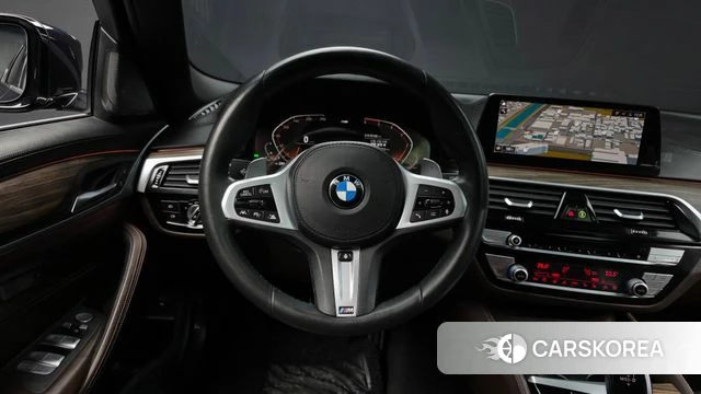 BMW 5 Series (G30) 2020 Черный из Кореи, фото 4