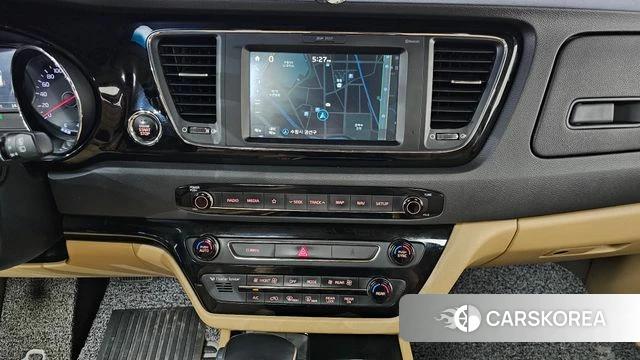 Kia All New Carnival 2018 Черный из Кореи, фото 4