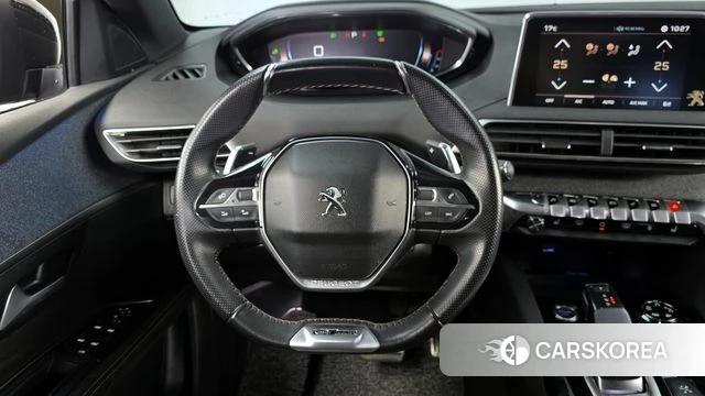 Peugeot 5008 second generation 2019 Черный из Кореи, фото 4