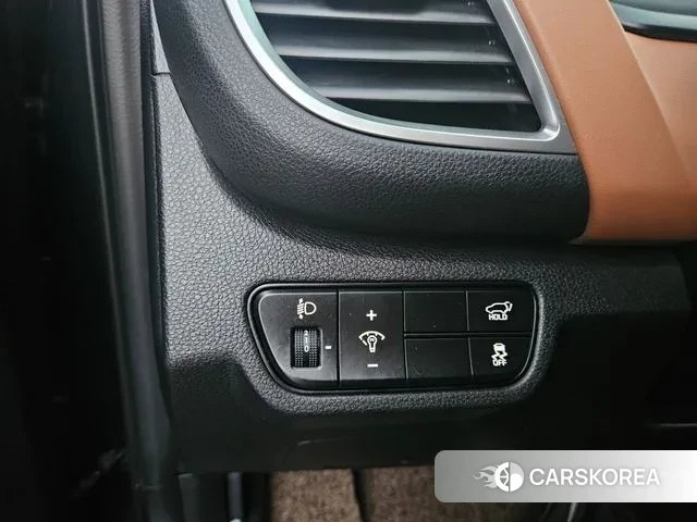 Kia The New Seltos 2023 Серый из Кореи, фото 4