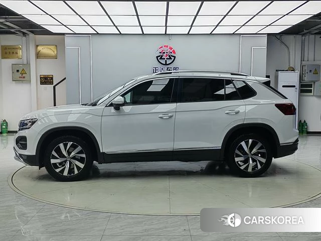 Volkswagen Tanyue 2019 Белый из Китая, фото 4