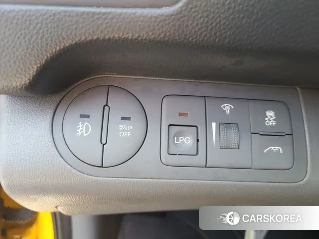 Hyundai The New Grand Starex 2020 Желтый из Кореи, фото 4