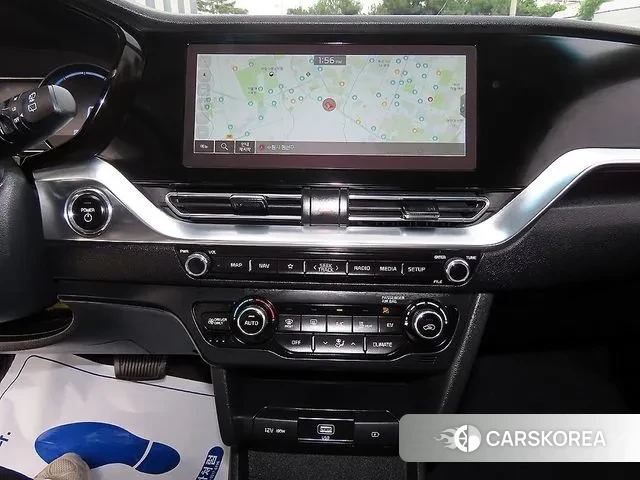 Kia Niro EV 2021 Серебряный из Кореи, фото 4