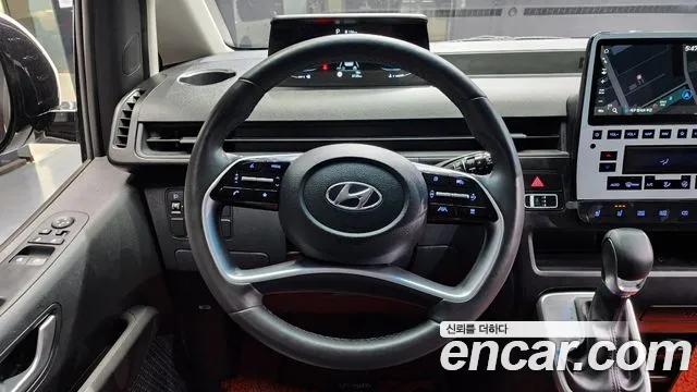 Hyundai Staria 2022 Белый из Кореи, фото 4