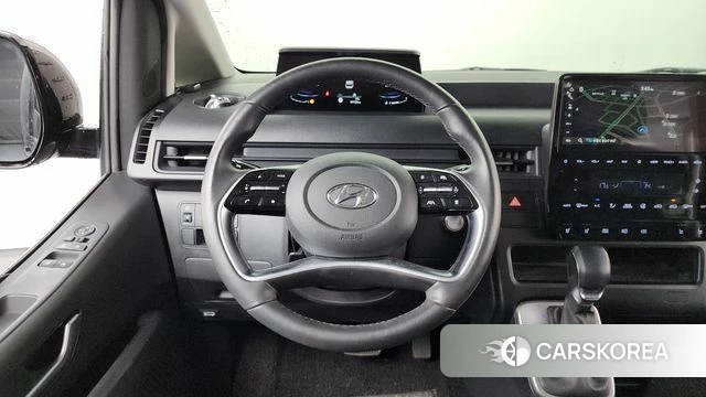 Hyundai Staria 2023 Черный из Кореи, фото 4