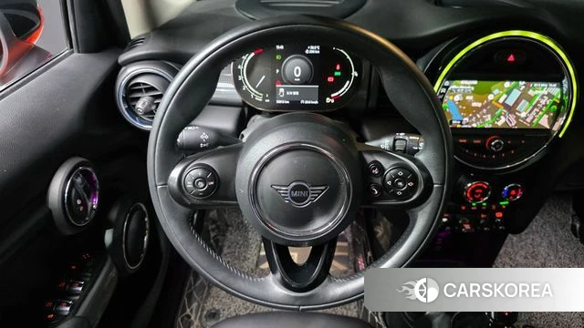 Mini Cooper 2021 Оранжевый из Кореи, фото 4