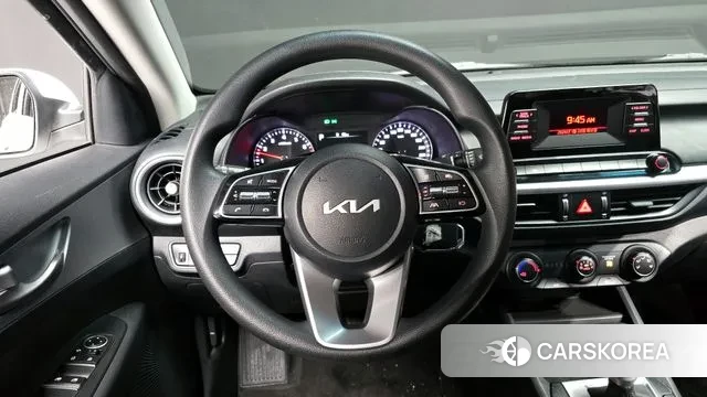 Kia The New K3 2nd generation 2021 Белый из Кореи, фото 4