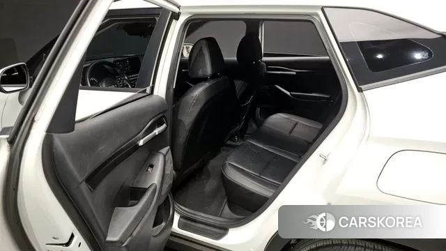 Kia Seltos 2022 Белый из Кореи, фото 4