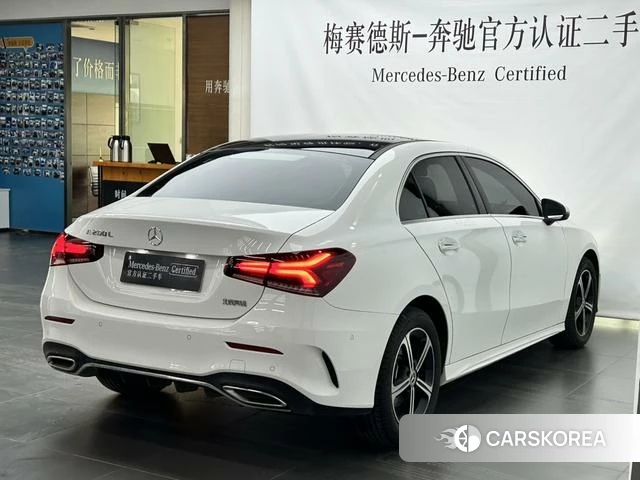 Mercedes-Benz Class A 2022 Белый из Китая, фото 4