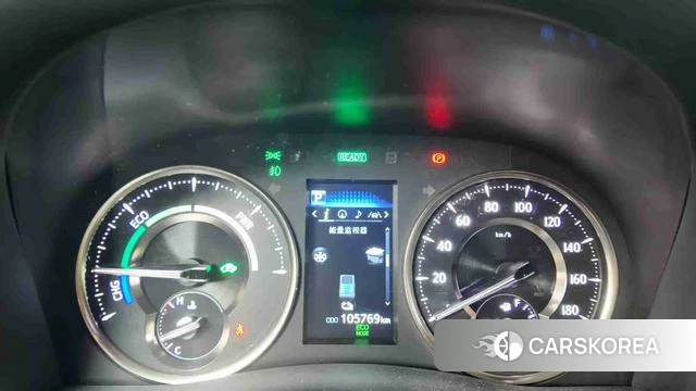 Toyota Elfa 2022 Белый из Китая, фото 4