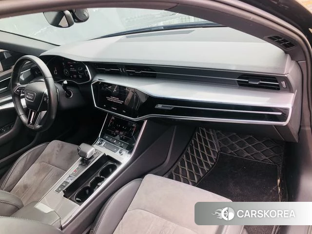 Audi A6L 2021 Черный из Китая, фото 4