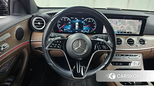 Mercedes-Benz E-Class W213 2021 Черный из Кореи, фото 4
