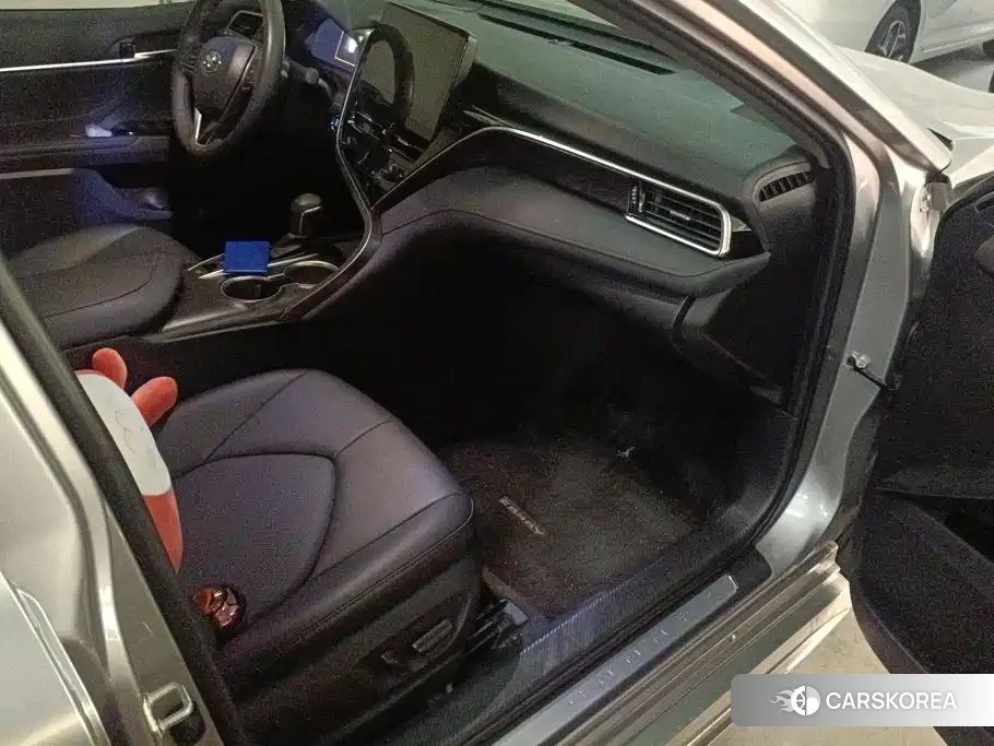 Toyota Camry 2023 Silver/gray из Китая, фото 4