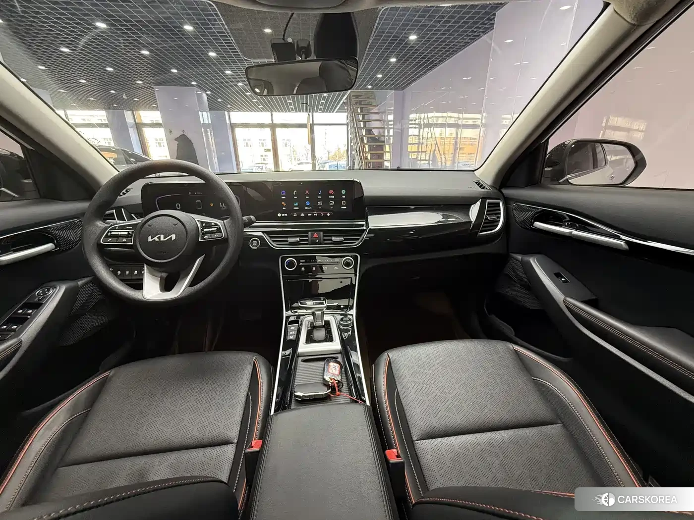 Kia Seltos 2023 Белый из Китая, фото 4