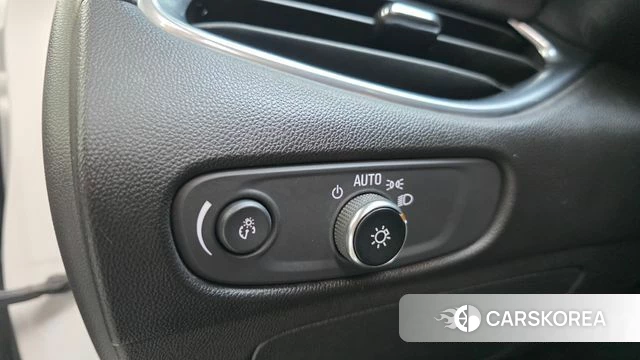 Chevrolet (GM Daewoo) The New Malibu 2020 Белый из Кореи, фото 4