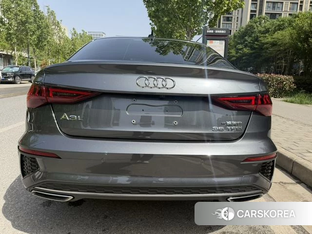 Audi A3 2024 Серебристо-серый из Китая, фото 4
