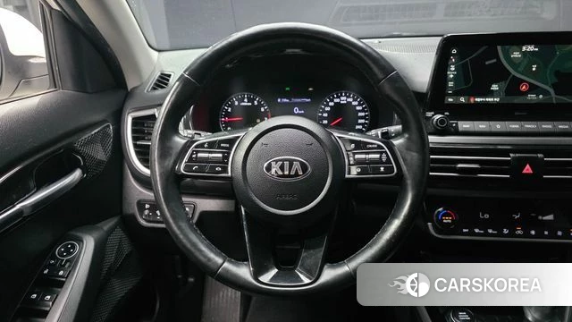 Kia Seltos 2020 Белый из Кореи, фото 4