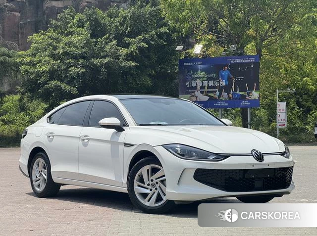 Volkswagen Lingdu 2023 Белый из Китая, фото 4