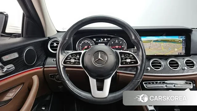 Mercedes-Benz E-Class W213 2020 Белый из Кореи, фото 4