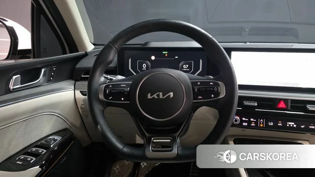 Kia The New K5 3rd generation 2024 Белый из Кореи, фото 4