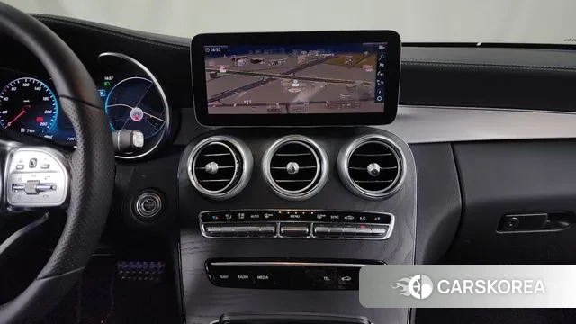 Mercedes-Benz C-Class W205 2022 Белый из Кореи, фото 4