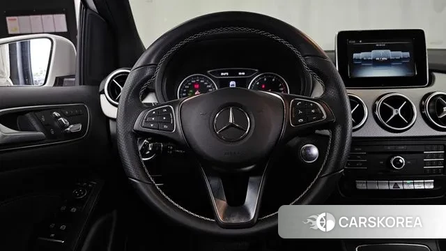 Mercedes-Benz B-Class W246 2018 Белый из Кореи, фото 4