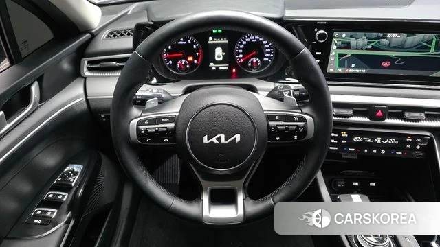 Kia K5 3rd generation 2023 Черный из Кореи, фото 4
