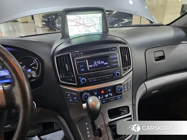 Hyundai The New Grand Starex 2018 Серебристо-серый из Кореи, фото 4