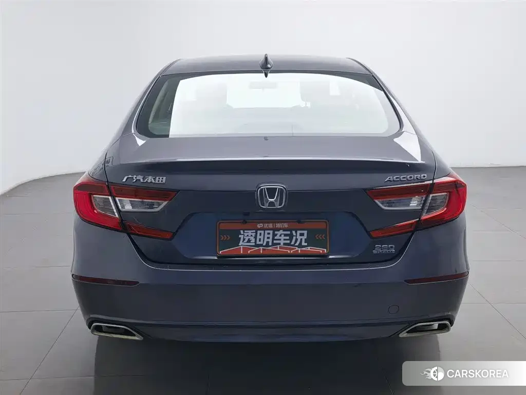 Honda Accord 2018 Silver/gray из Китая, фото 4