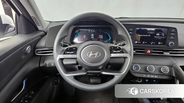 Hyundai The New Avante (CN7) 2025 Белый из Кореи, фото 4