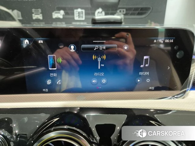 Mercedes-Benz A-Class W177 2025 Белый из Кореи, фото 4