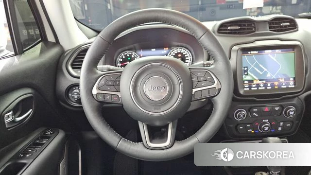 Jeep Renegade 2022 Белый из Кореи, фото 4