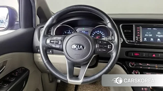 Kia The New Carnival 2018 Серый из Кореи, фото 4