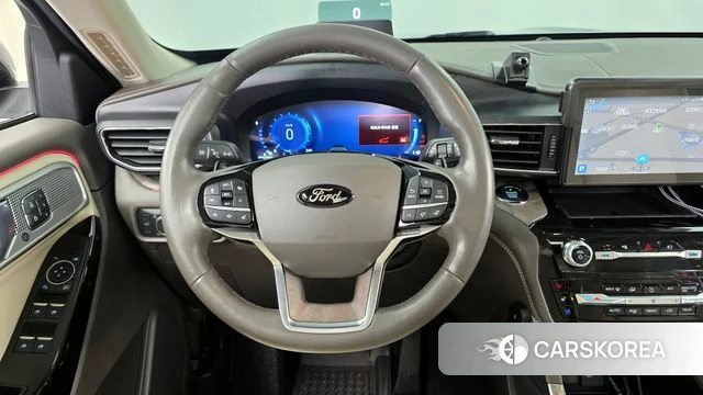 Ford Explorer 6th Generation 2021 Серебристо-серый из Кореи, фото 4