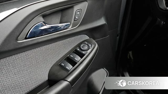 Chevrolet (GM Daewoo) Trailblazer 2021 Серый из Кореи, фото 4