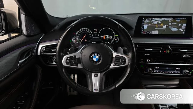 BMW 5 Series (G30) 2018 Черный из Кореи, фото 4