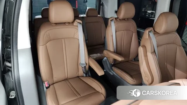 Hyundai Staria 2021 Черный из Кореи, фото 4