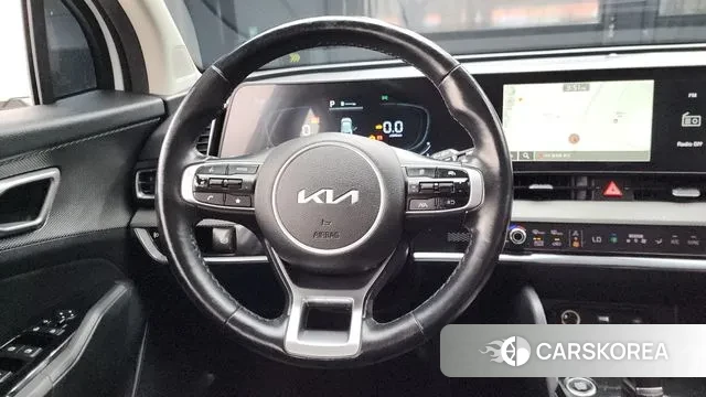 Kia Sportage 5th Generation 2022 Белый из Кореи, фото 4