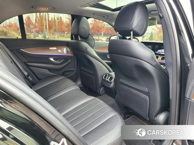 Mercedes-Benz E-Class W213 2020 Черный из Кореи, фото 4