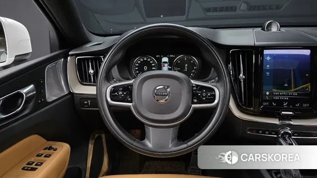 Volvo XC60 second Generation 2019 Белый из Кореи, фото 4