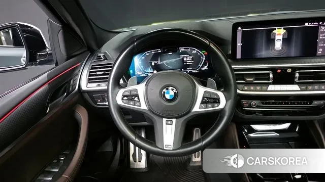 BMW X4 (G02) 2022 Светло-серебряный цвет из Кореи, фото 4