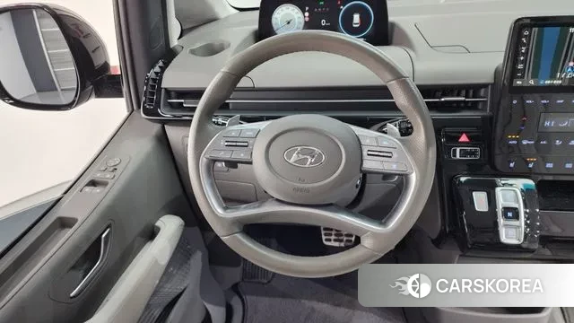 Hyundai Staria 2022 Черный из Кореи, фото 4