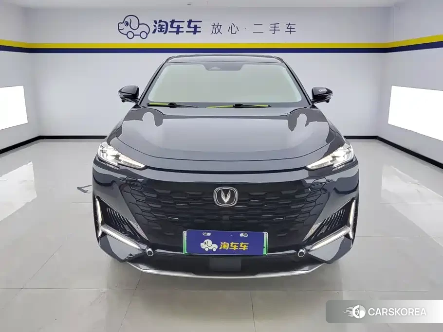 Chang'an UNI-K Smart iDD 2022 Черный из Китая, фото 4