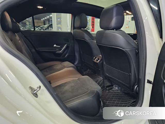 Mercedes-Benz Class A 2019 Белый из Китая, фото 4