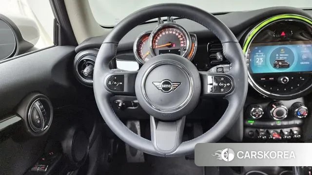 Mini Cooper 2021 Серебристо-серый из Кореи, фото 4