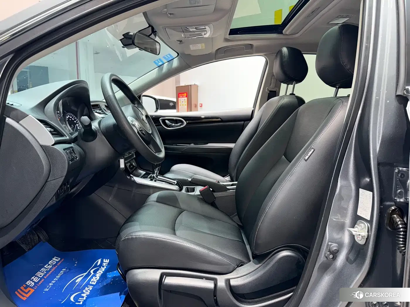 Nissan Sylphy 2022 Silver/gray из Китая, фото 4