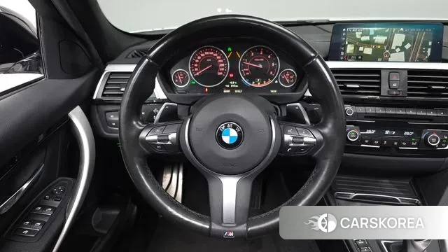 BMW 3 Series (F30) 2018 Белый из Кореи, фото 4