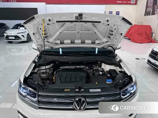 Volkswagen Tuyue 2022 Белый из Китая, фото 4