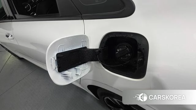 Kia K5 3rd generation 2023 Белый из Кореи, фото 4